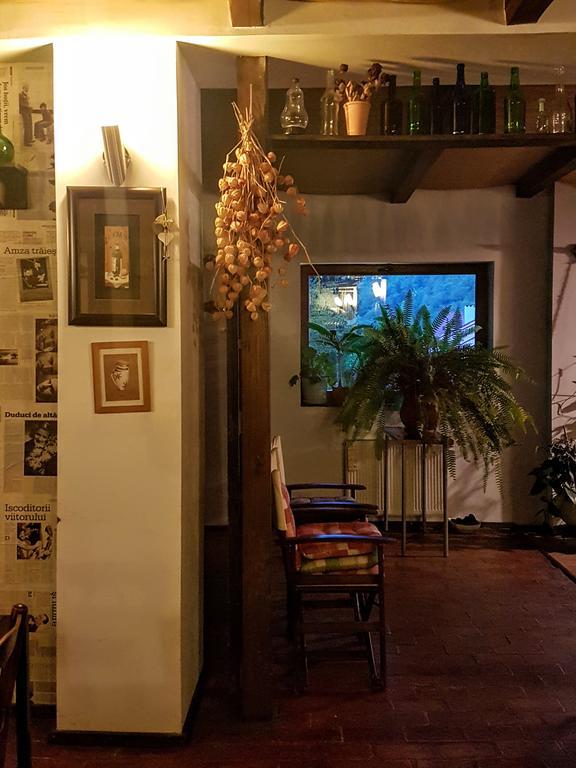 Bistro-Pension La Teleferic Sinaia Eksteriør bilde